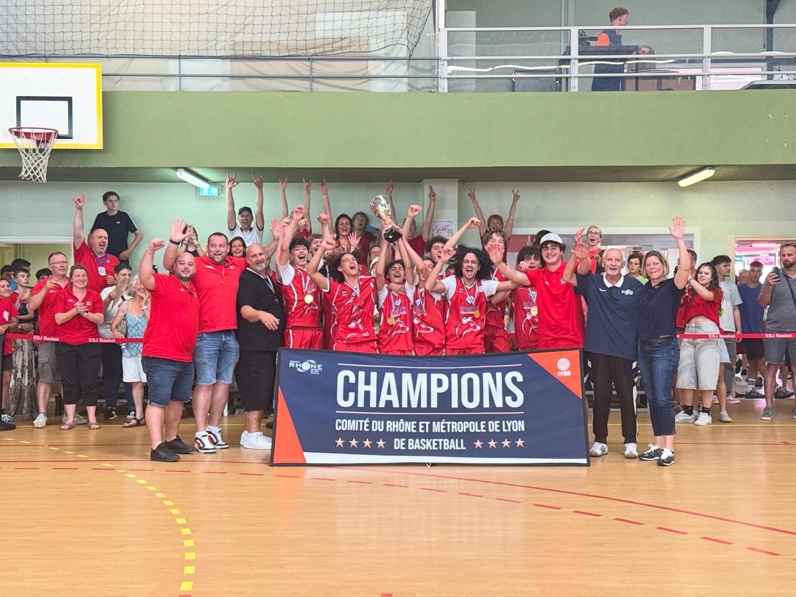 Nos U15M-1 Champion !! 🔴⚪️