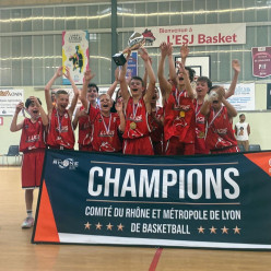 Nos U13M-1 Champions !! ⚪️🔴